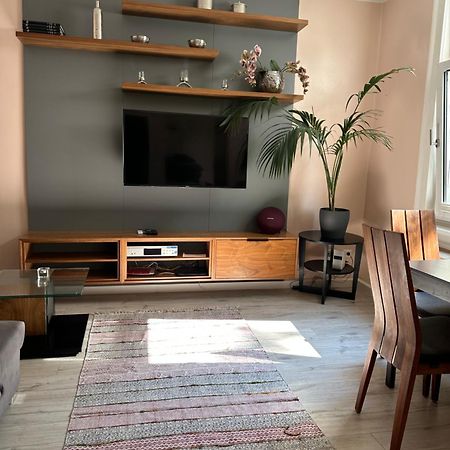 Komfortables Appartement Zentral Gelegen Erfurt Exterior photo